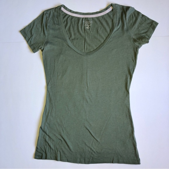 VICTORIA SECRET TEE Shirt Short Sleeve XS Green Woman’s - Picture 1 of 16